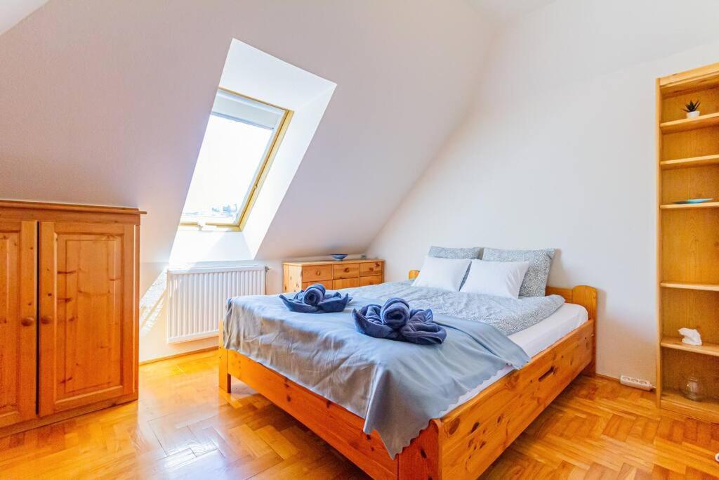 Roomy Apartment 80Sqm At City Center Free Parking Space, Ac & Balcony Budapeste Exterior foto