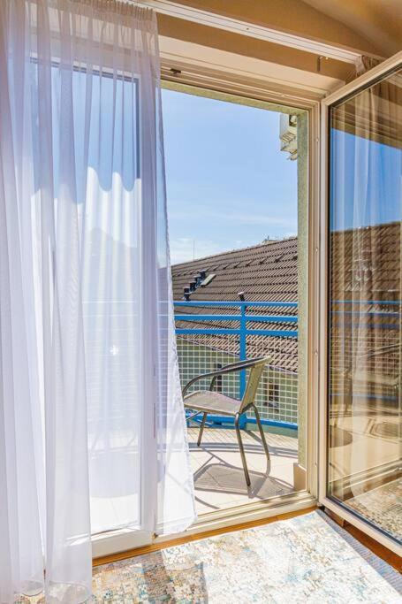 Roomy Apartment 80Sqm At City Center Free Parking Space, Ac & Balcony Budapeste Exterior foto